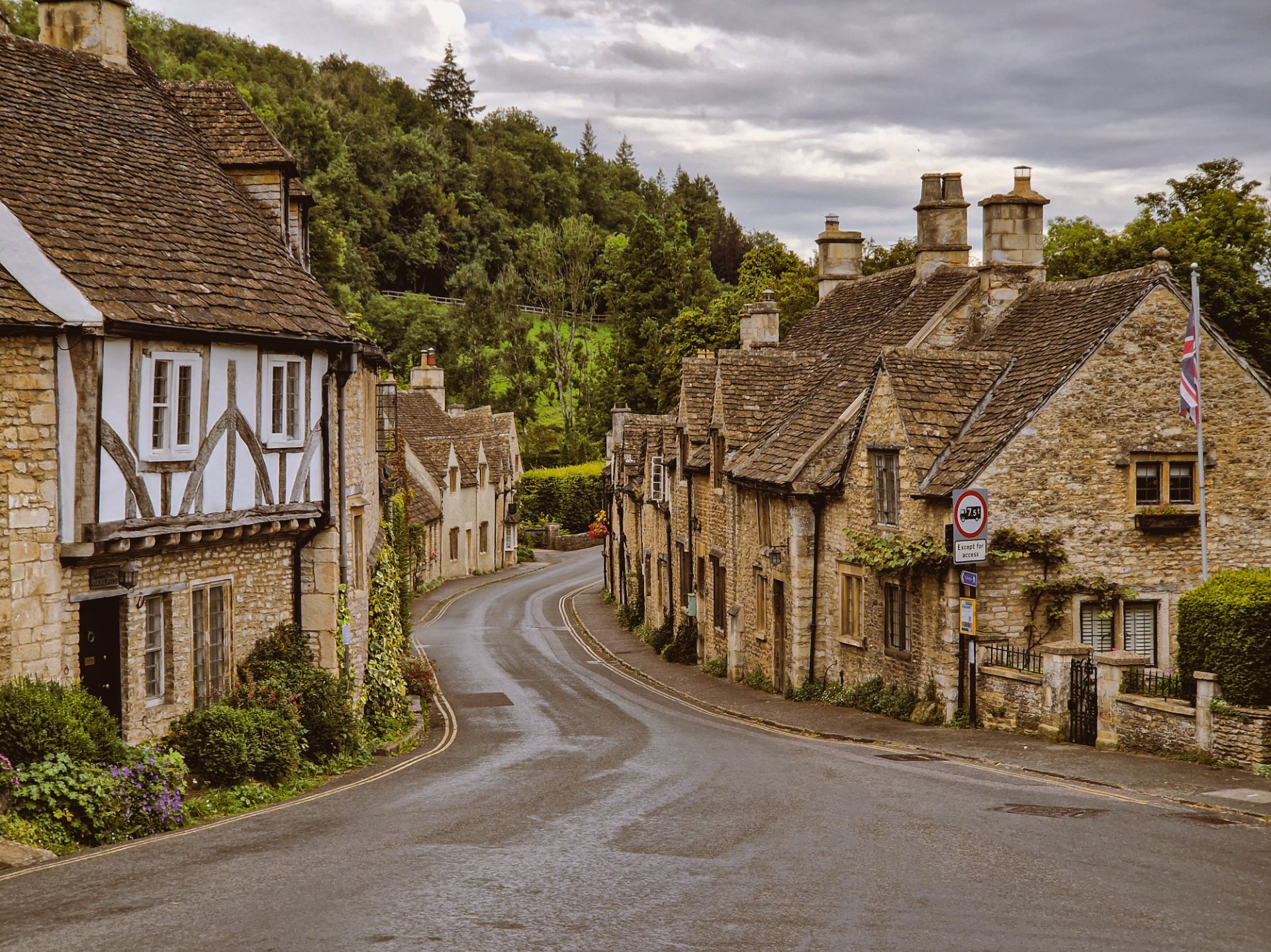 Castle Combe középkori házai / Pexels